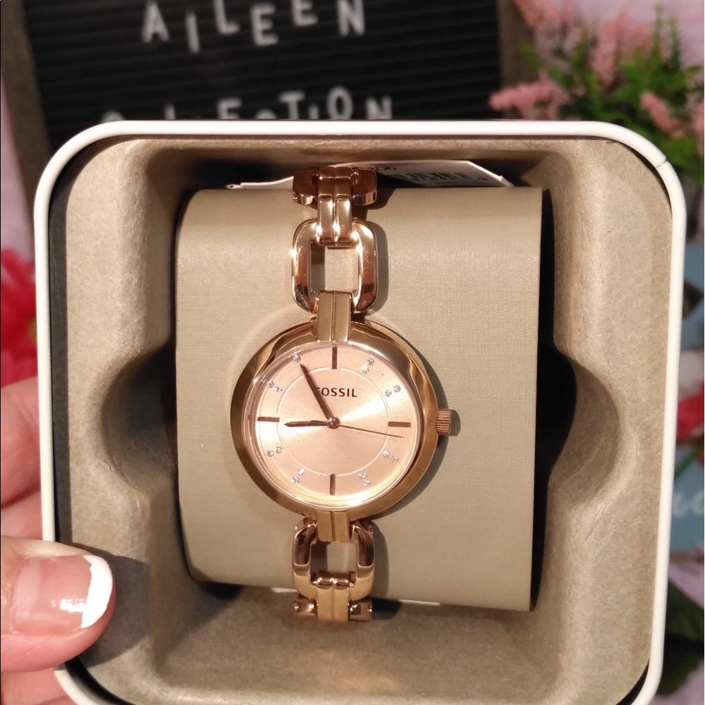 FOSSIL GOLD WATCH - Picture 4 of 7